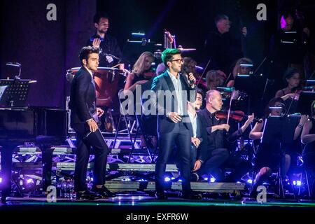 Brescia, Italien. 13. Juli 2015. IL VOLO führt live auf Piazza della Loggia in Brescia, Italien, am 13. Juli 2015 Credit: Mairo Cinquetti/Alamy Live News Stockfoto