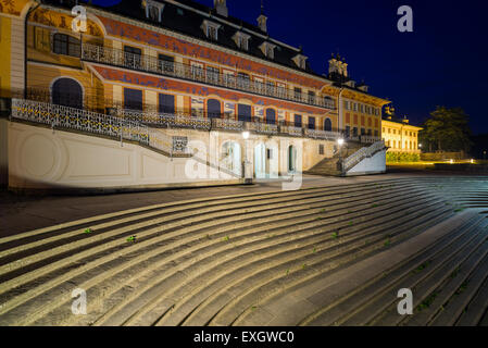 Barock Schloss Pillnitz Schloss bei Nacht, Dresden, Sachsen, Deutschland, Europa Stockfoto