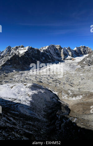 Die Changri Nup Gletscher, Everest base camp Trek, UNESCO-Weltkulturerbe, Sagarmatha Nationalpark, Solu Khumbu Bezirk, Stockfoto