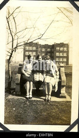 Verna Smith und Freunden am Goshen College Administrative Stockfoto