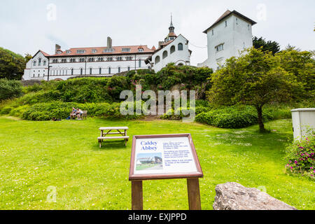 Die Abtei auf Caldey Island - Heimat Zisterzienser-Mönche. Stockfoto