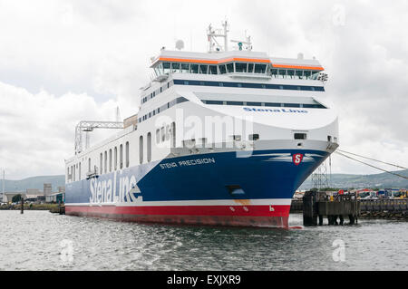 Präzision der Stena-Fähre vertäut in Belfast Stockfoto