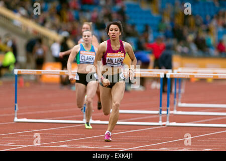 Yasmin Müller & Kelly CLARK Frauen 100m Hürden Heizen 4 2014 Sainsbury britischen Meisterschaften Birmingham Alexander Stadion UK Stockfoto