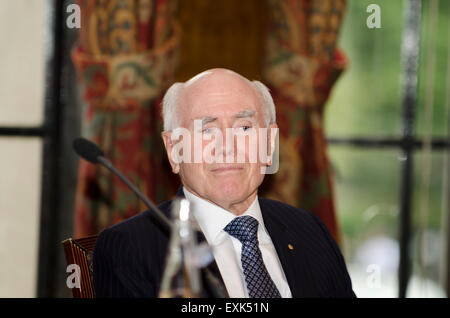 London, UK, 14. Juli 2015. Ehemalige australische Premierminister John Howard an CPS Sir Keith Joseph Memorial Lecture Credit: Prixpics/Alamy Live News Stockfoto