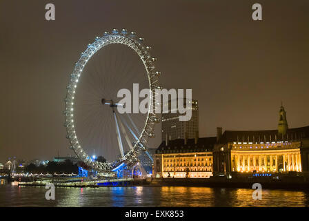 London Eye und Fluss Themen in der Nacht London England UK Europe Stockfoto