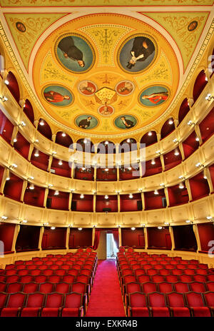 Der Apollo städtischen Theater von Syros, Ermoupolis ("Hermoupolis") Stadt, Insel Syros, Cyclades, Ägäis, Griechenland. Stockfoto