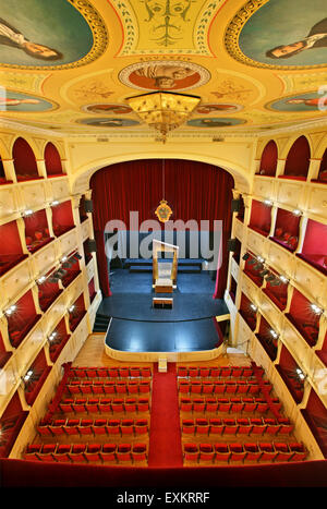 Der Apollo städtischen Theater von Syros, Ermoupolis ("Hermoupolis") Stadt, Insel Syros, Cyclades, Ägäis, Griechenland. Stockfoto