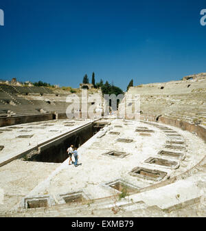 Das Flavische Amphitheater von Pozzuoli, Kampanien, Italien 1970er Jahre. Das flavische Amphitheater von Pozzuoli, Kampanien, Italien der 1970er Jahre. Stockfoto