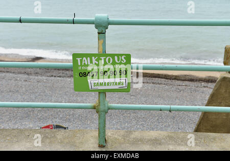 Brighton UK Wednesday15. July 2015 - Samariter unterschreiben auf den Ovingdean Cliffs östlich von Brighton Stockfoto