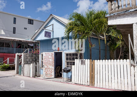 Lucys Deli Exterieur in San Pedro, Ambergris Caye, Belize, Mittelamerika. Stockfoto