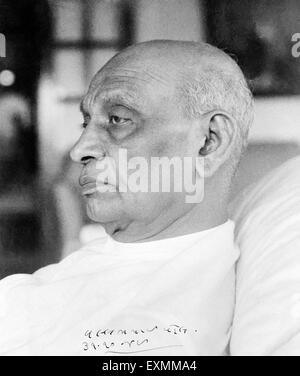 Sardar Vallabhbhai Patel signiertes Porträt, Vallabhbhai Jhaverbhai Patel, Sardar Patel, indischer Politiker, 1949, Indien, Asien, alter Jahrgang 1900s Bild Stockfoto