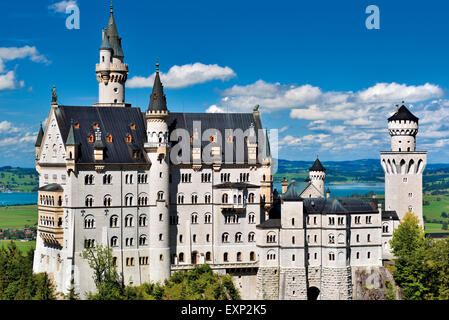 Deutschland, Bayern: Blick auf das Schloss Neuschwanstein in Schwangau Stockfoto