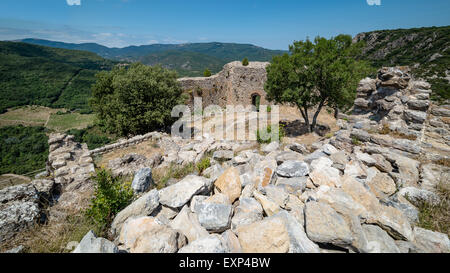 Blick von oben auf den Ruinen der Burg Termes Stockfoto