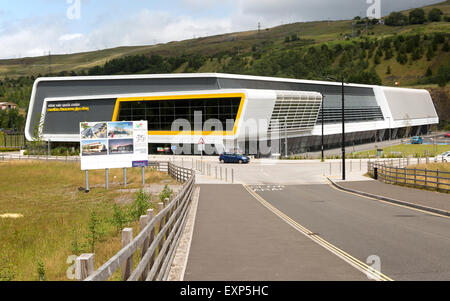 Neues Sportzentrum, funktioniert das Sanierungsgebiet, Ebbw Vale, Blaenau Gwent, South Wales, UK, finanziert von der Europäischen Union Stockfoto