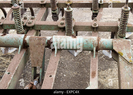 Getriebe von einem alten Landmaschinen für Tha Ernte des Heus Stockfoto