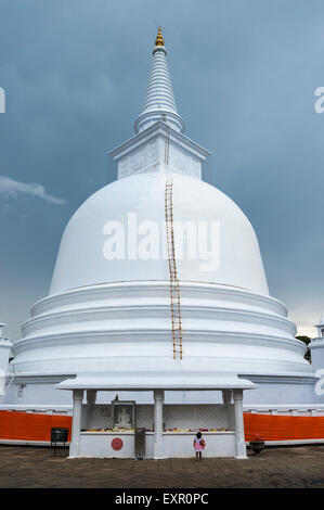 Alte buddhistische Mahiyangana Raja Maha Vihara Tempel, Sri Lanka Stockfoto