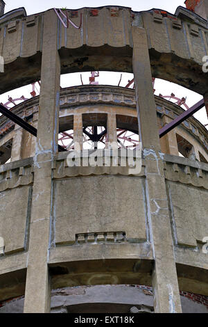 Genbaku Domu, Atomic Bomb Dome, in Hiroshima Peace Memorial Park in Hiroshima, Japan zum Gedenken an die Bombardierung von Hiroshim Stockfoto