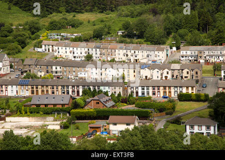 Lineares Muster von Reihenhäusern in Cwmparc, Treorchy, Rhonnda Valley, South Wales, UK Stockfoto