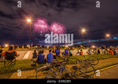 Montreal Feuerwerk "Festival de l des Feux Loto-Québec" Stockfoto