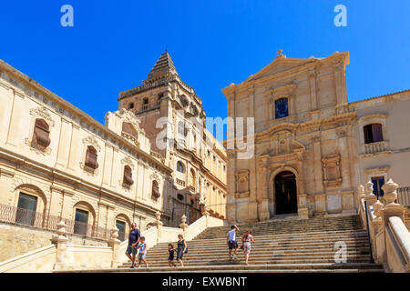 Monestero Salvatore auf Corsa Vittorio Emmanuele, Noto Dorf, Sizilien, Italien Stockfoto