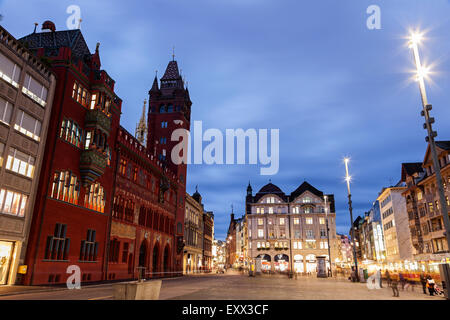 Rathaus und Marktplatz Stockfoto