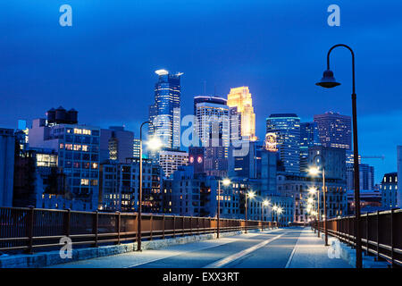 Downtown district at night Stockfoto