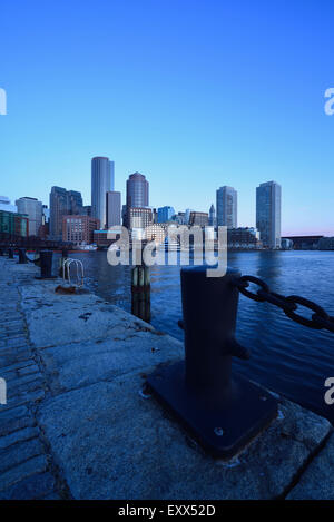Bankenviertel in der Morgendämmerung von Fan Pier Stockfoto