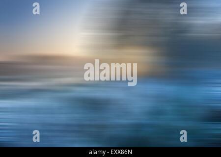 Verschwommen, defokussierten Feld Landschaft als Hintergrund nützlich. Fokus-Landschaft. Stockfoto