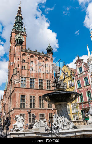 Fontanna Neptuna - der Neptunbrunnen - vor dem Main Rathaus, Gdansk, Polen, Europa Stockfoto