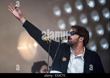 Die Impfstoffe spielt Glastonbury Festival würdig Farm am 26.06.2015 im würdig Farm, Glastonbury.  Personen im Bild: Justin Hayward-Young. Bild von Julie Edwards Stockfoto