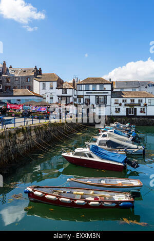 Kneipen auf der Uferpromenade am Custom House Quay, Falmouth, Cornwall, England, UK Stockfoto