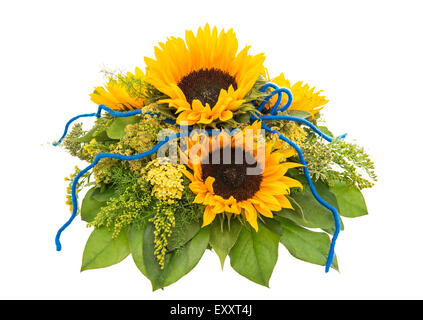 Bunte frische Sonnenblumen Blumenstrauß auf weißem Hintergrund. Festliches arrangement Stockfoto