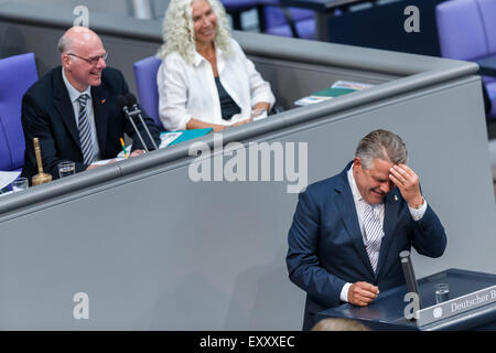 Berlin, Deutschland. 17. Juli 2015. Sondersitzung des deutschen Parlaments - Anhörung der Regierung auf die "Verhandlungen der Regierung des Bundes in Bezug auf die Konzession der finanziellen Unterstützung für die Hellenische Republik Griechenland" des Deutschen Bundestages am 17.07.2015 in Berlin, Deutschland./Bild: Credit: reynaldo Chaib paganelli/alamy leben Nachrichten Stockfoto