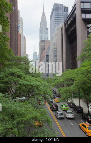 NEW YORK - 27. Mai 2015: Chrysler building von Turtle Bay Gegend von Manhattan, New York gesehen. Stockfoto