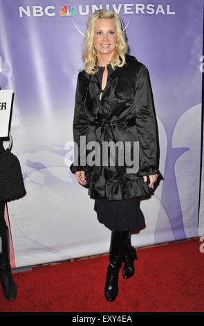 PASADENA, CA - 13. Januar 2011: Monica Potter - Star der "Elternschaft" - bei der NBC Universal Winter 2011 Pressetour im Hotel Langham Huntington, Pasadena. Stockfoto