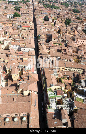 Luftaufnahme des Zentrum von Bologna. Stockfoto