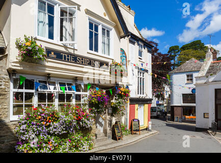 The Ship Inn in der Stadt Zentrum, Fowey, Cornwall, England, UK Stockfoto