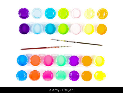 Pinsel und Farbe in verschiedenen Farben in Containern. Stockfoto