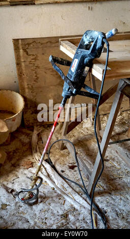 Werkzeug für Ton mischen vor Ort Stockfoto