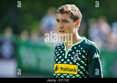 Rottach-Egern, Deutschland. 19. Juli 2015. Fußball-Testspiel: Borussia Moenchengladbach - Standard Lüttich findet in Rottach-Egern, Deutschland, 19. Juli 2015. Mönchengladbach Andreas Christensen in Aktion. Foto: Daniel Naupold/Dpa/Alamy Live News Stockfoto