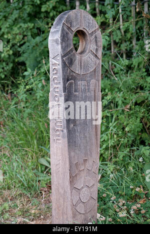 Viadukt Weg Fußweg und Zyklus Weg entlang der restaurierten Hockley-Viadukt in Winchester Stockfoto