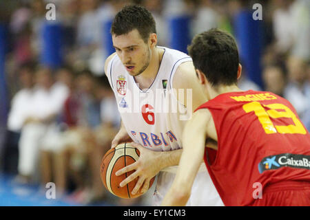 Lignano, Italien. 19. Juli 2015. Serbiens Marko Guduric während der Basketball-Finale 1. und 2. Spiel um Platz zwischen Serbien Vs Spanien U20 Europäische Meisterschaft Männer 2015 in Pala Getur Sport Hall von Lignano auf Sunday19th Juli 2015. Bildnachweis: Andrea Spinelli/Alamy Live-Nachrichten Stockfoto