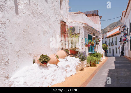 Charakteristischen Straße im Zentrum von Benalmadena Stockfoto