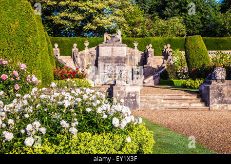 Die Terrasse des Bowood House in Wiltshire. Stockfoto