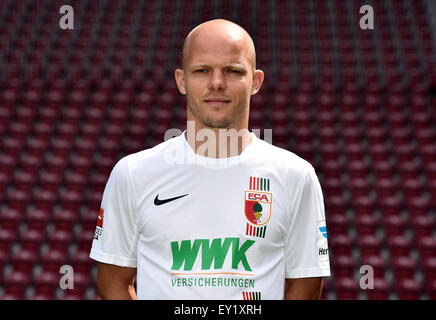 Deutsche Fußball Bundesliga 2015/16 - Fototermin des FC Augsburg am 8. Juli 2015 in Augsburg, Deutschland: Tobias Werner Stockfoto