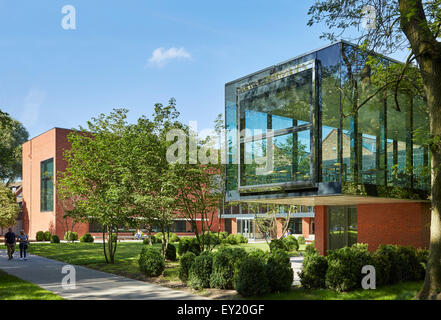 West-Höhe & Garten. Whitworth Art Gallery, Manchester, Vereinigtes Königreich. Architekt: Muma LLP, 2015. Stockfoto