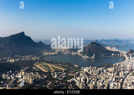 Ansicht von Ipanema und Lagoa Rodrigo de Freitas, Rio De Janeiro, Brasilien Stockfoto