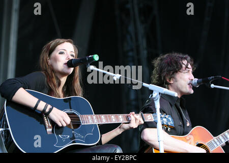 Marion Raven und Randy Blumen öffnen den Meat Loaf-Gig in UK Stockfoto