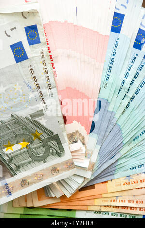 Nahaufnahme von verschiedenen Euro-Banknoten breiteten sich in Ventilator Form. Stockfoto