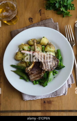 Lenguado Lammkoteletts Stockfoto